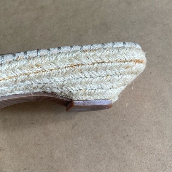 Liz Claiborne Flex Metallic Slide Sandals Size 6.5M - Picture 3 of 5